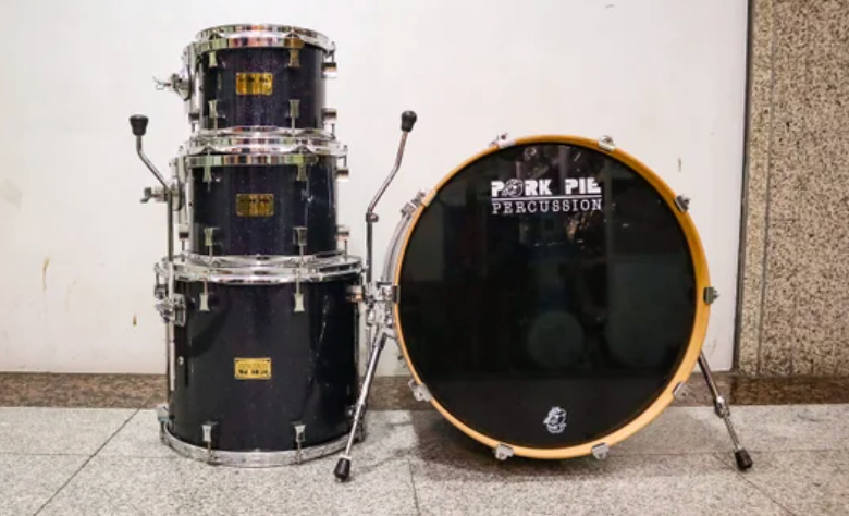 Pork Pie USA Custom 10-12-16-22 Indigo Sparkle 4pc Shell Pack (Like New)