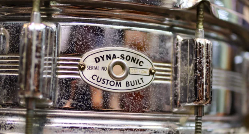 Rogers Dynasonic 14x5 Chrome Over Brass Snare Drum (1971)-zoom-