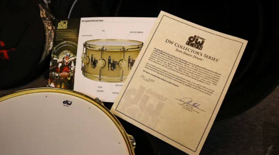 DW Icon Series Fleetwood Mac Rumours 14x6.5 Snare Drum (Signed by John Good)-zoom-6