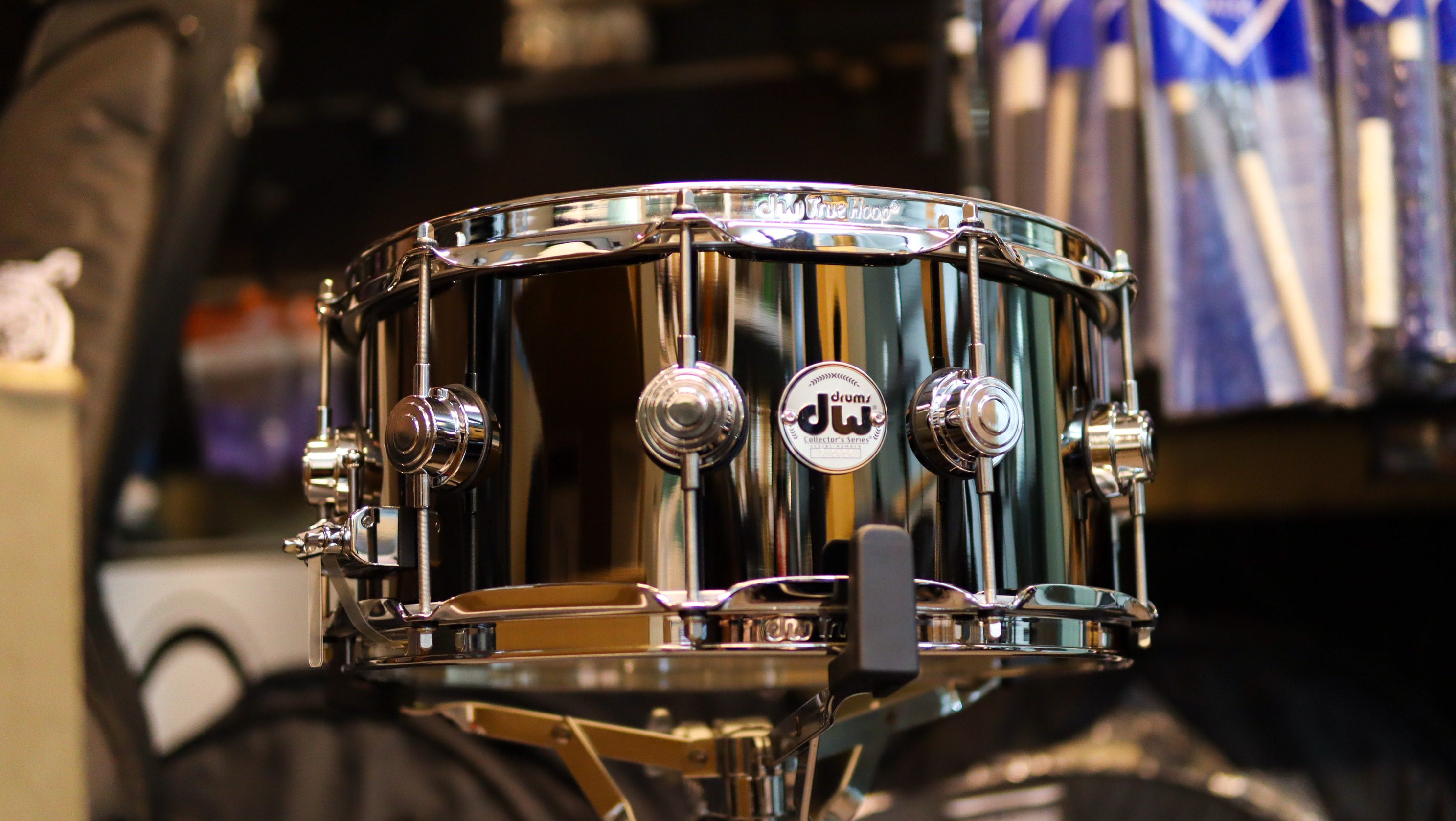 DW Collector's Series Black Nickel over Brass 14x6.5 Snare Drum (Chrome Hardware)-zoom-1