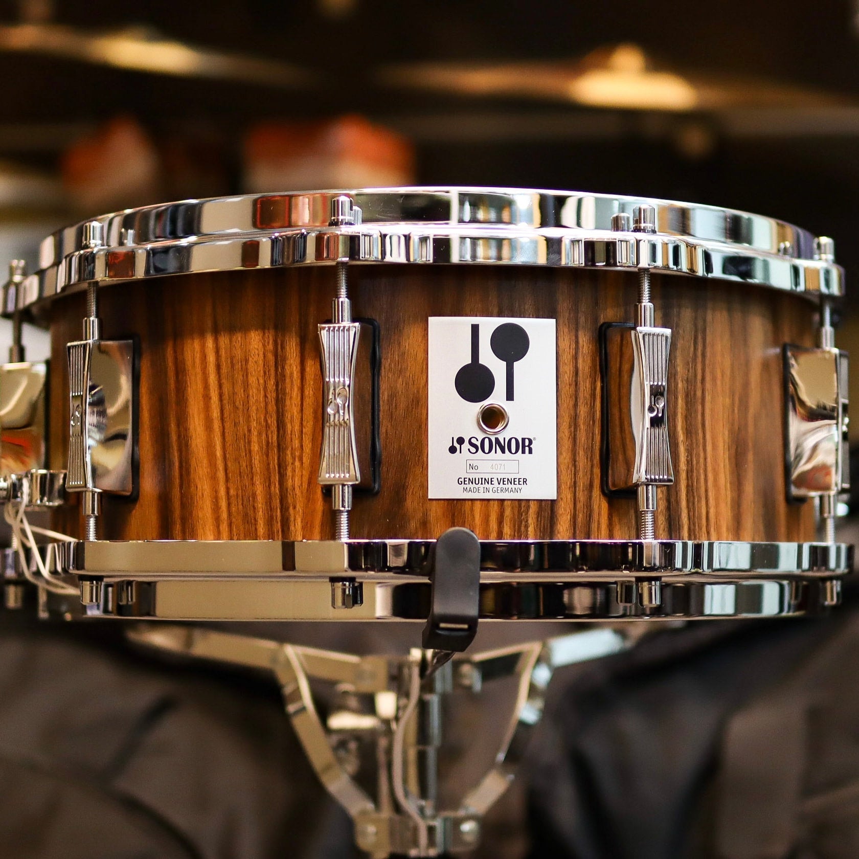 Sonor Phonic Reissue 14x5.75 Beech Snare Drum (Genuine Rosewood Semi-Gloss Veneer)-zoom-1