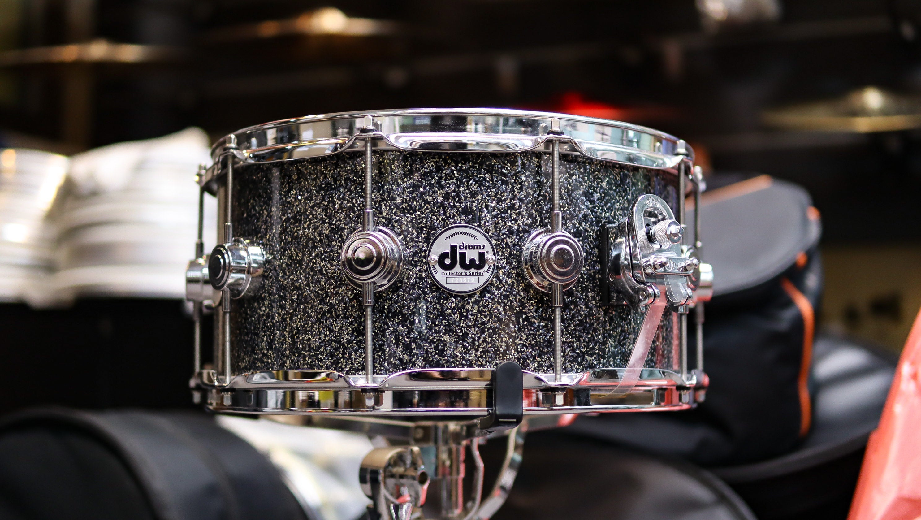 DW Collector's Series VLT Maple Black Galaxy 14x6.5 Snare Drum-zoom-1