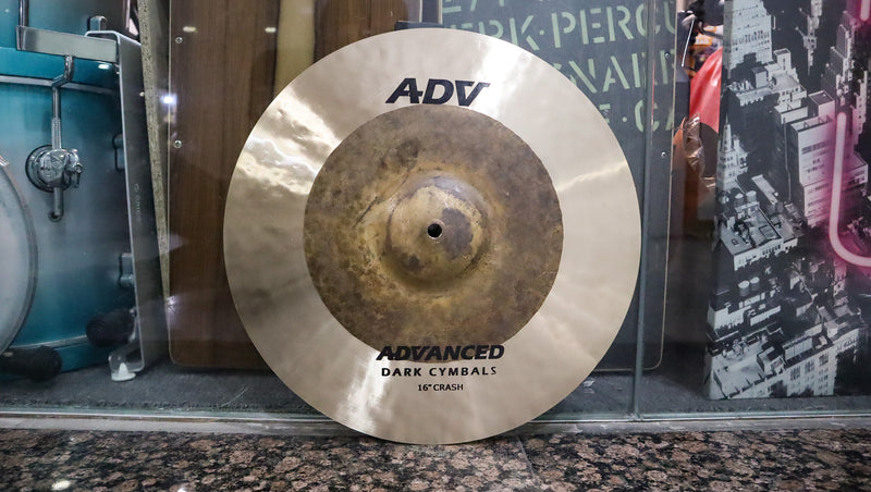 ADV ADVanced Dark Dual 16" Crash-zoom-